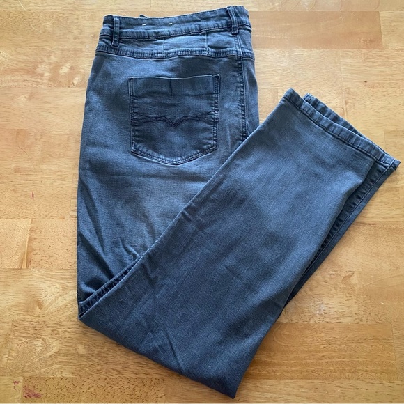 Women's Grey plus size 18 curvy jeans - Picture 1 of 8